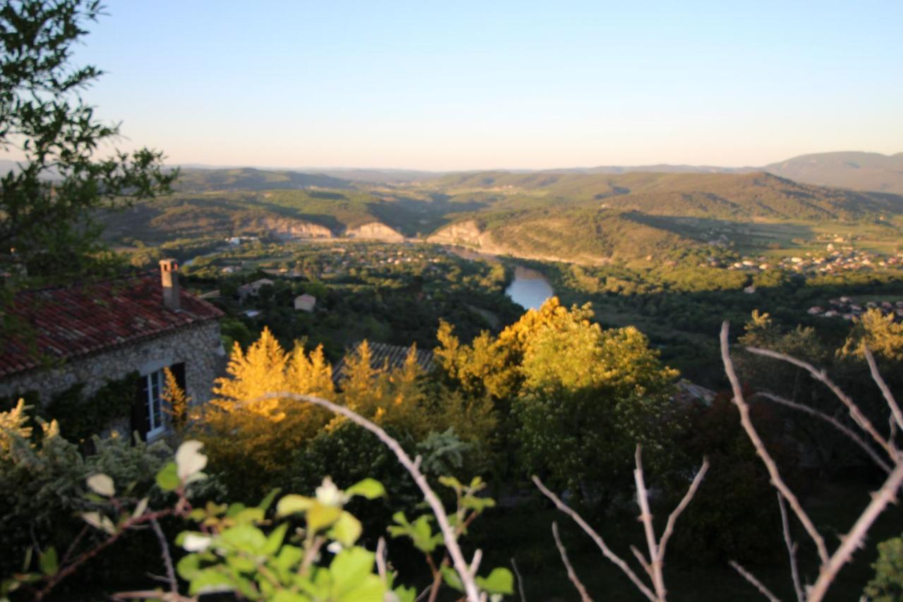 Le Rocher De Sampzon Bagian luar foto