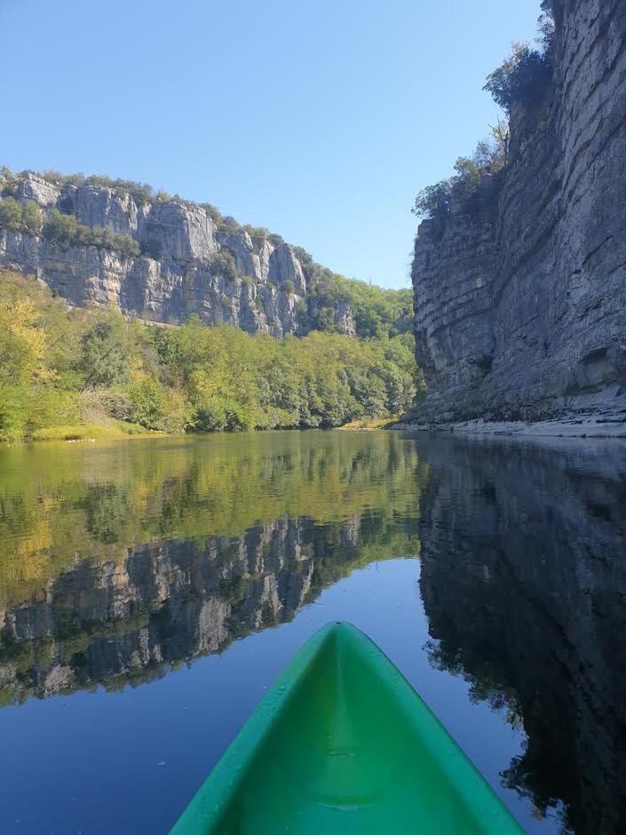 Le Rocher De Sampzon Bagian luar foto